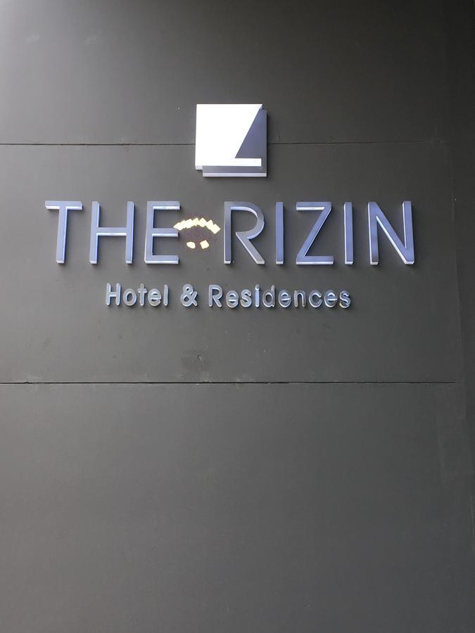 The Rizin Hotel Pattaya Bagian luar foto