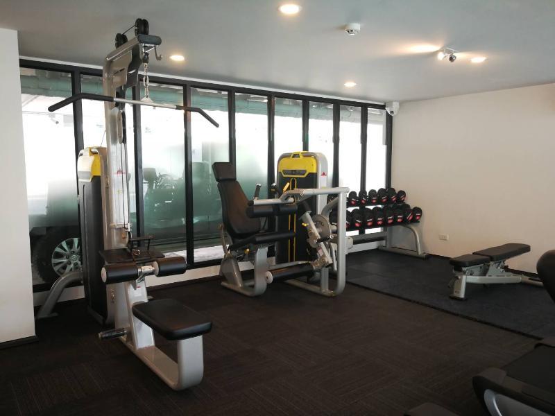 The Rizin Hotel Pattaya Bagian luar foto