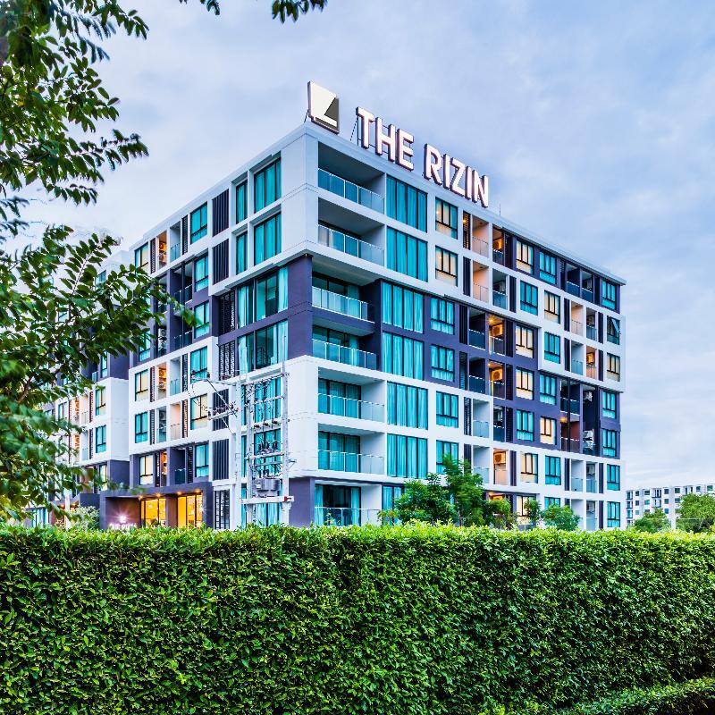 The Rizin Hotel Pattaya Bagian luar foto