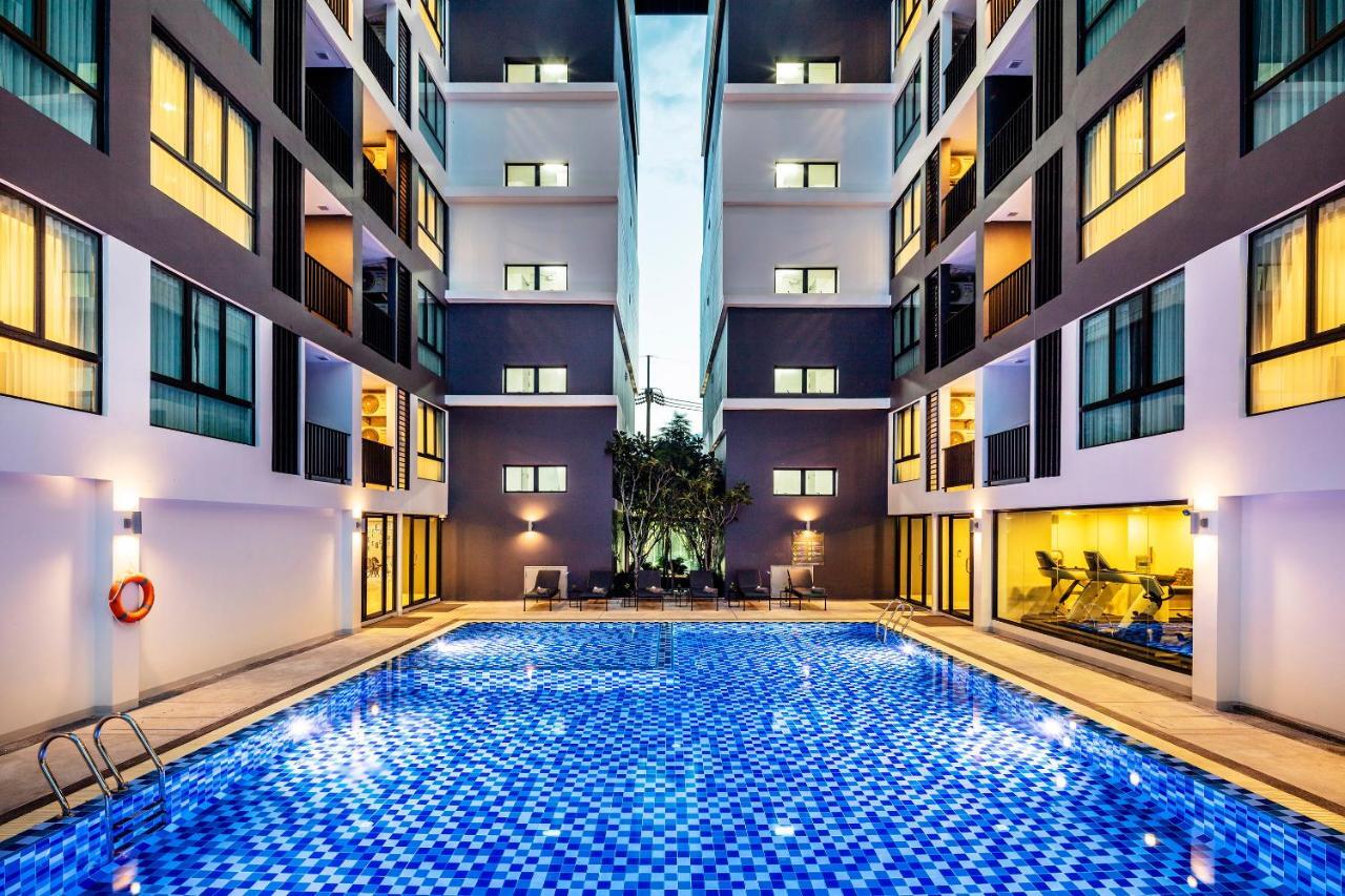 The Rizin Hotel Pattaya Bagian luar foto