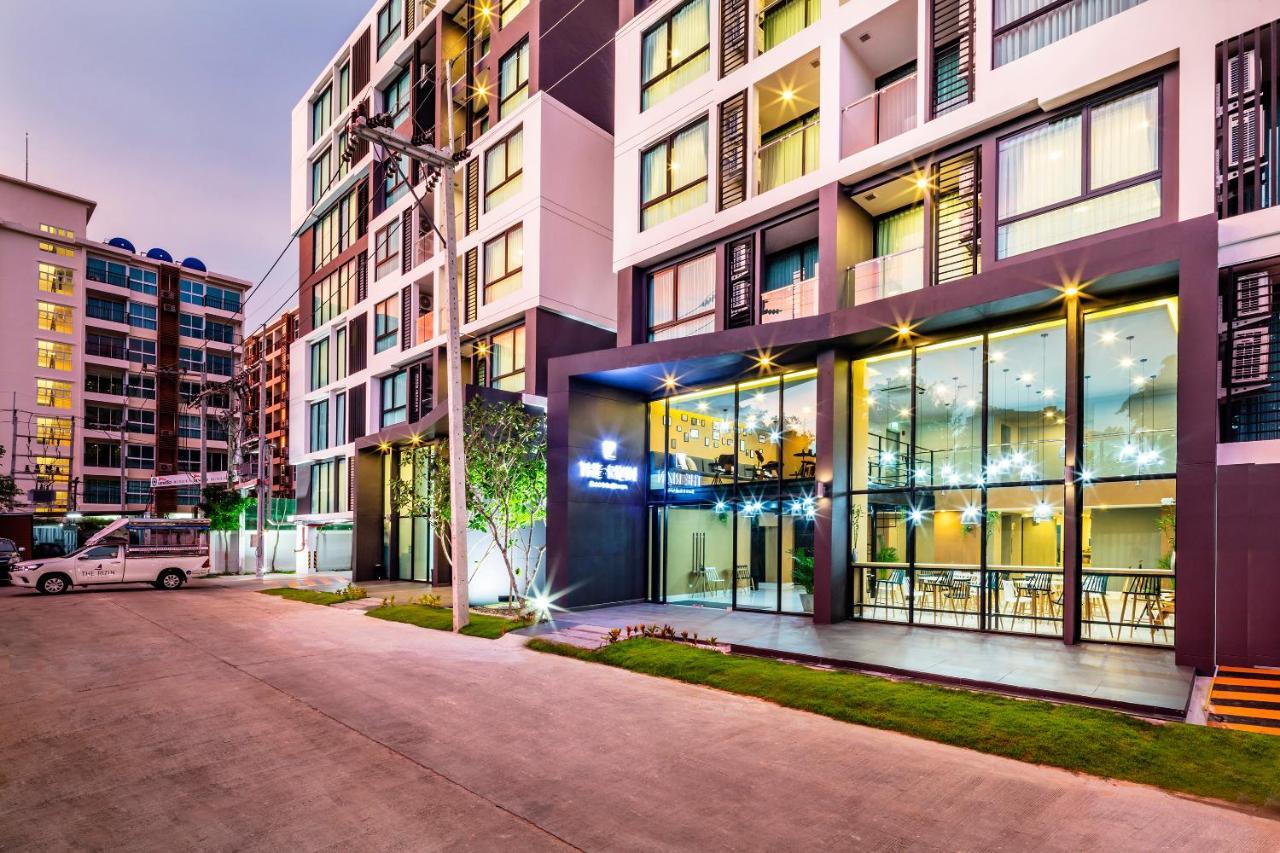 The Rizin Hotel Pattaya Bagian luar foto