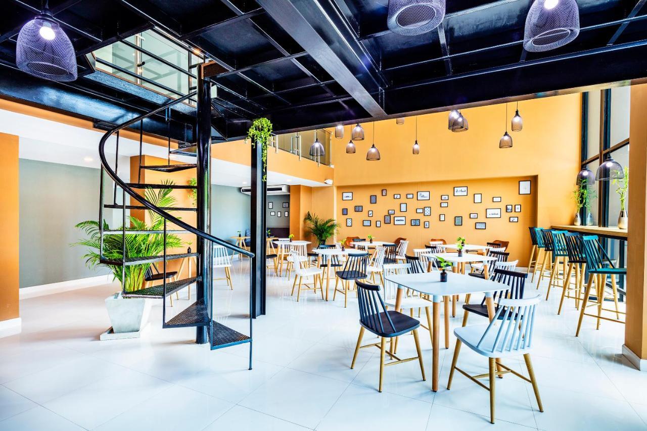 The Rizin Hotel Pattaya Bagian luar foto